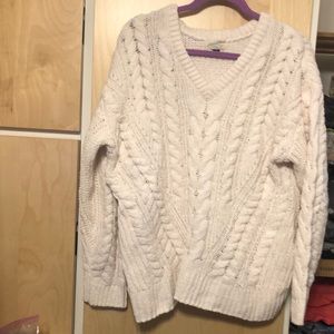 Fisherman’s knit v neck